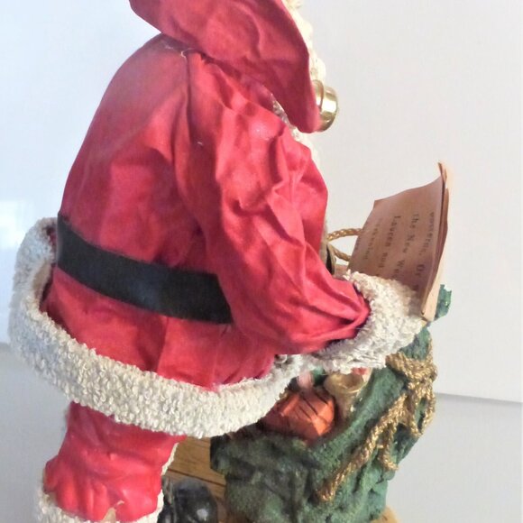 1993 International Silver Company 11" SANTA TABLE PIECE Fabric Mache Cast Resin - Picture 3 of 5